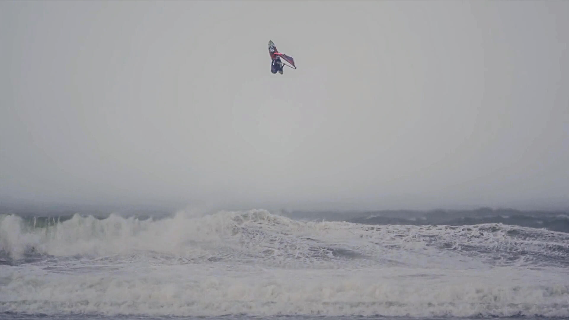 RedBullStormChase_Cornwall_Finalmission-HD-1_01